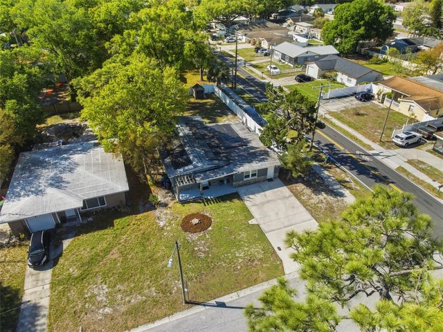 8001 N OLA AVENUE, Tampa, FL 33604