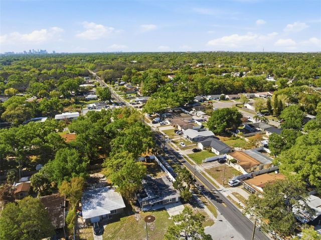 8001 N OLA AVENUE, Tampa, FL 33604