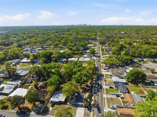 8001 N OLA AVENUE, Tampa, FL 33604