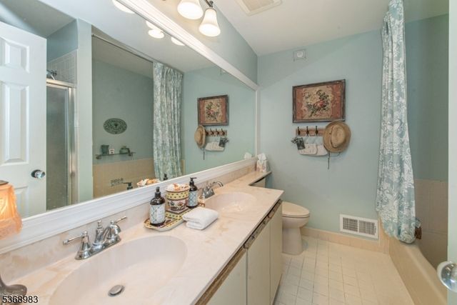 3514 Whittier Ct, Mahwah Twp., NJ 07430