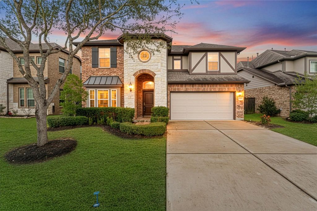 955 Smokethorn Trail, Richmond, TX 77406