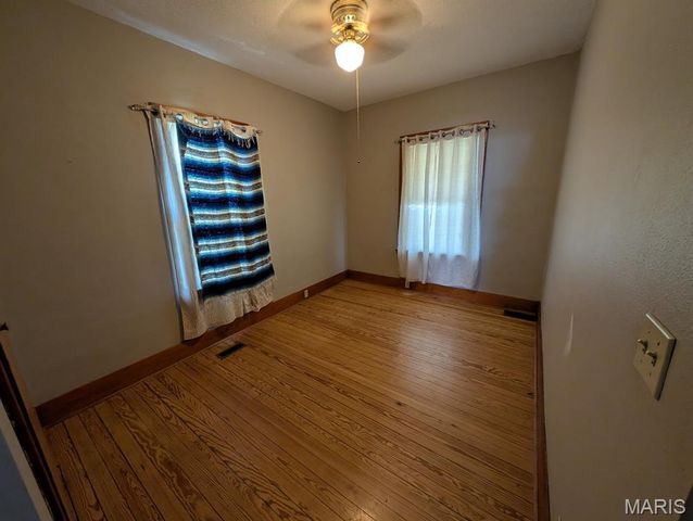 828 W Pearl Street, Staunton, IL 62088