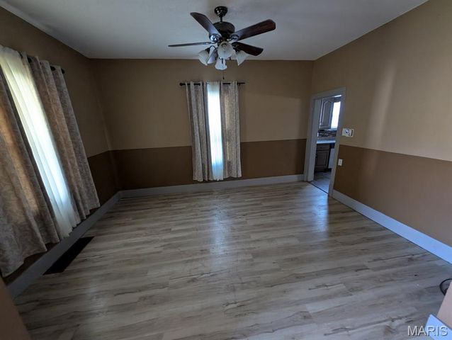 828 W Pearl Street, Staunton, IL 62088