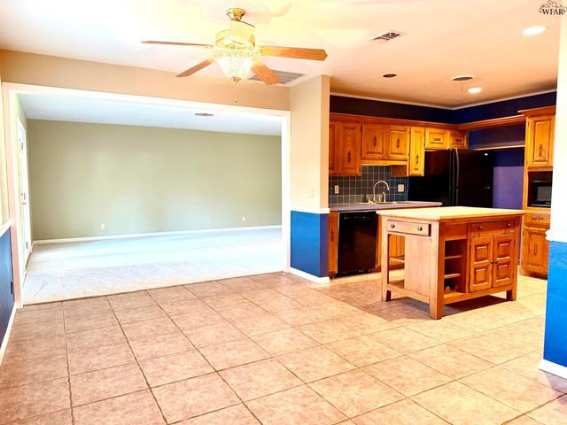 4811 DEL RIO TRAIL, Wichita Falls, TX 76310
