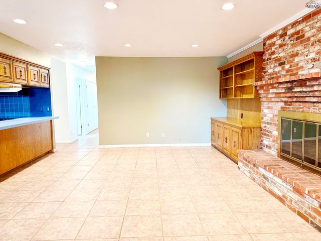 4811 DEL RIO TRAIL, Wichita Falls, TX 76310