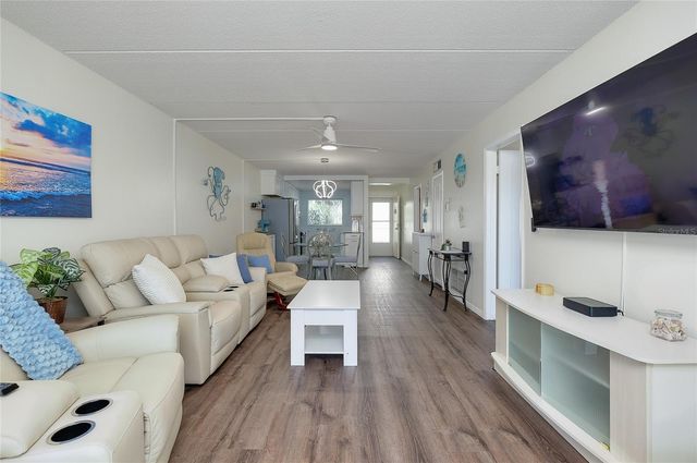 708 TAMIAMI TRAIL S 216, Venice, FL 34285