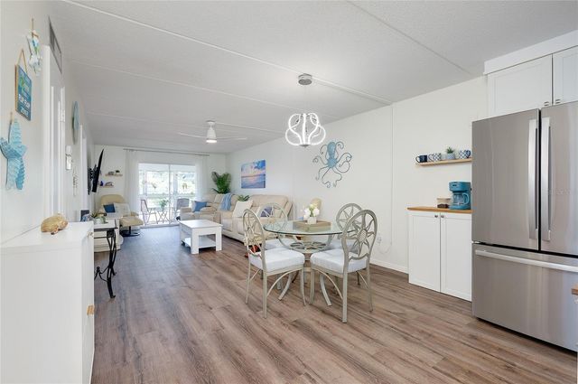 708 TAMIAMI TRAIL S 216, Venice, FL 34285