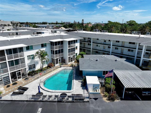 708 TAMIAMI TRAIL S 216, Venice, FL 34285