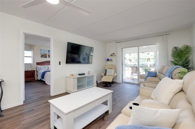 708 TAMIAMI TRAIL S 216, Venice, FL 34285