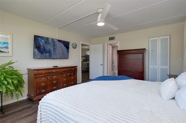 708 TAMIAMI TRAIL S 216, Venice, FL 34285