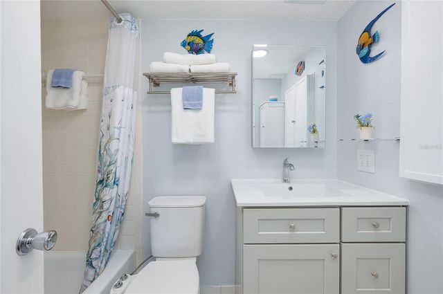 708 TAMIAMI TRAIL S 216, Venice, FL 34285
