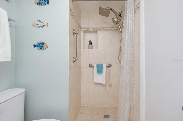 708 TAMIAMI TRAIL S 216, Venice, FL 34285