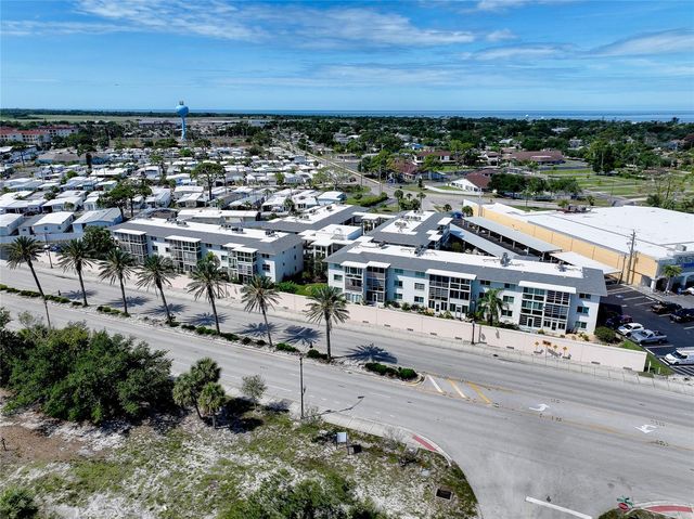 708 TAMIAMI TRAIL S 216, Venice, FL 34285