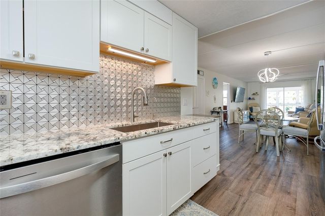 708 TAMIAMI TRAIL S 216, Venice, FL 34285