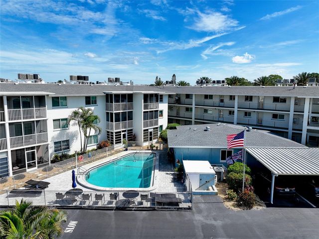 708 TAMIAMI TRAIL S 216, Venice, FL 34285