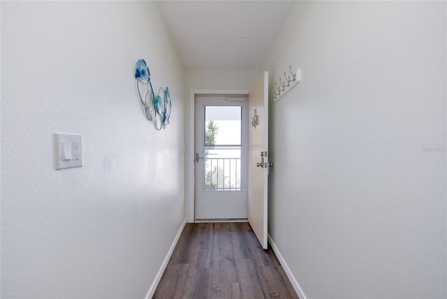 708 TAMIAMI TRAIL S 216, Venice, FL 34285