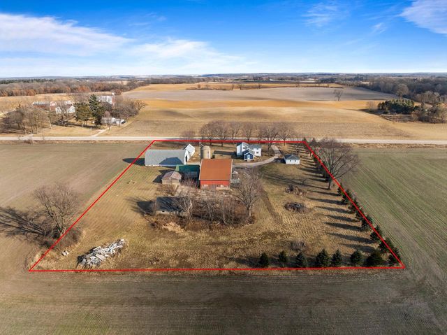 N5653 Highway 89, Delavan, WI 53115