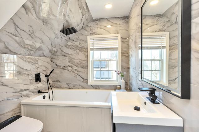 237 Jewett Street, Manchester, NH 03103