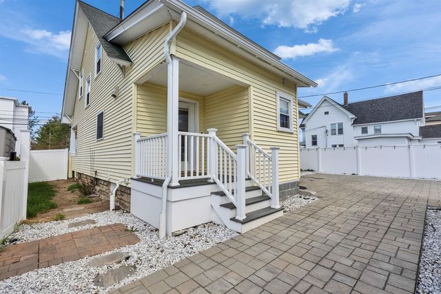 237 Jewett Street, Manchester, NH 03103