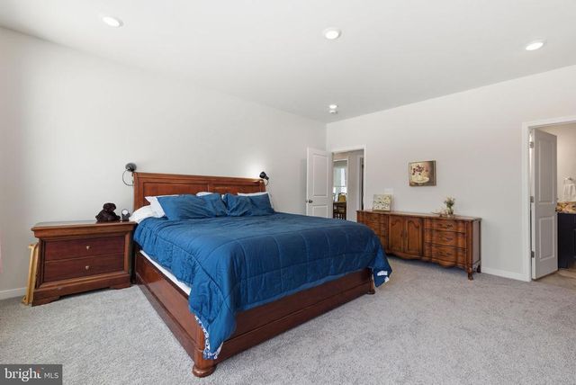 616 S POES RD, Amissville, VA 20106