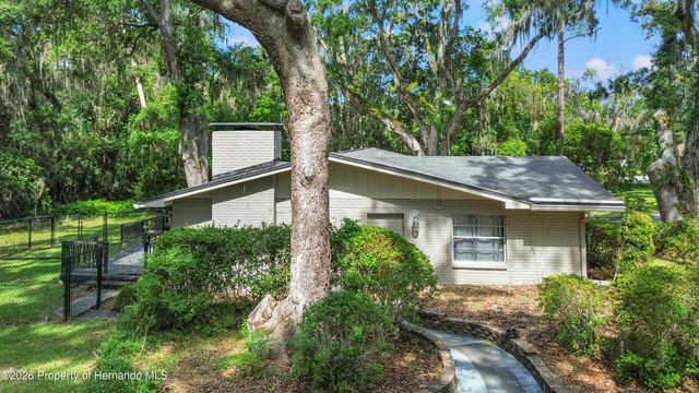 509 Colonial Drive, Brooksville, FL 34601