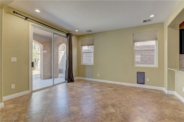 561 Ivy Spring Street, Las Vegas, NV 89138