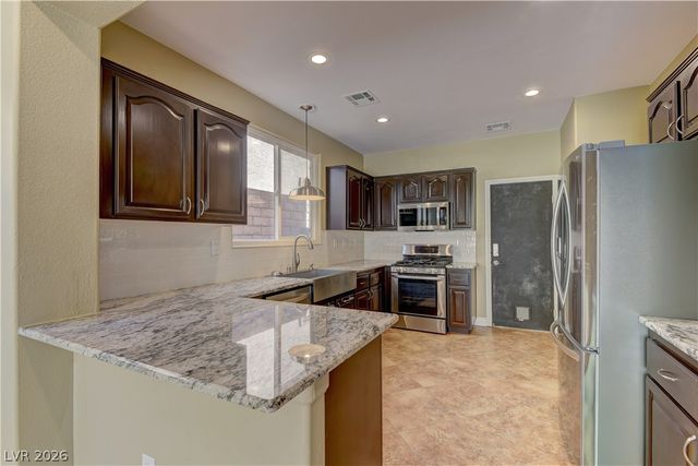 561 Ivy Spring Street, Las Vegas, NV 89138