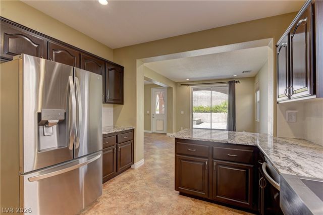 561 Ivy Spring Street, Las Vegas, NV 89138