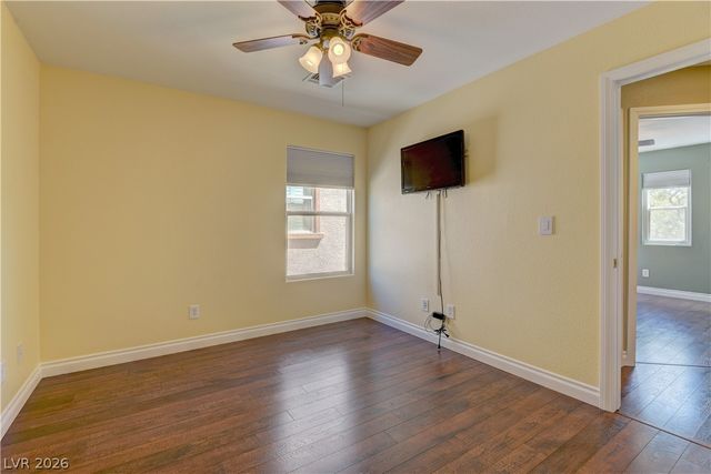 561 Ivy Spring Street, Las Vegas, NV 89138