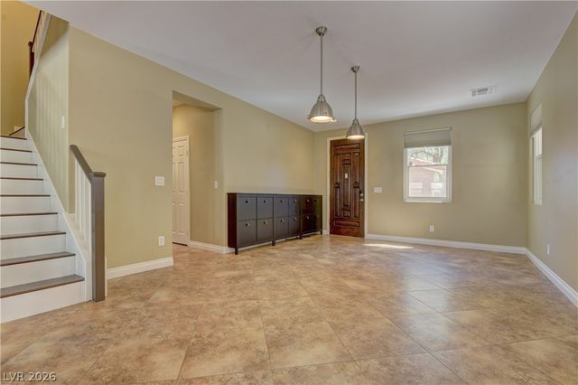 561 Ivy Spring Street, Las Vegas, NV 89138