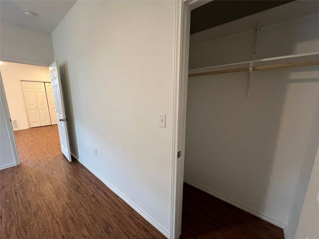 805 Hallie CV, Lockhart, TX 78644