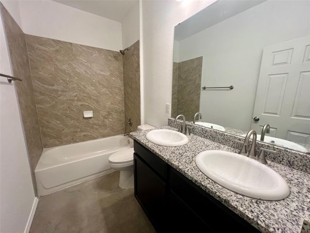 805 Hallie CV, Lockhart, TX 78644