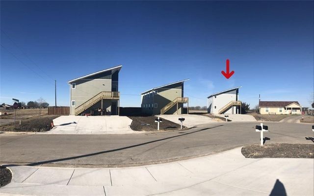 805 Hallie CV, Lockhart, TX 78644