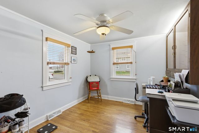 933 E Broadway, Milford, CT 06460