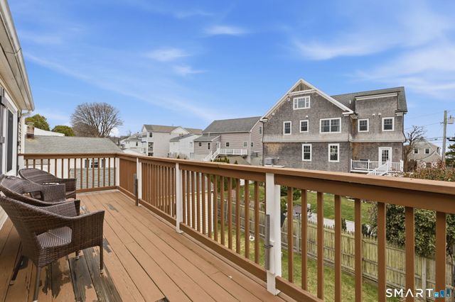 933 E Broadway, Milford, CT 06460