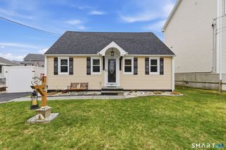 933 E Broadway, Milford, CT 06460