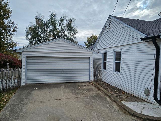 4115 51st Street, Des Moines, IA 50310