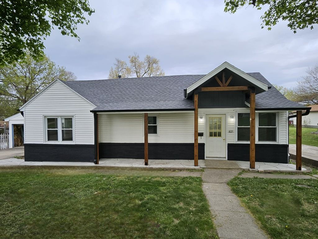 4115 51st Street, Des Moines, IA 50310