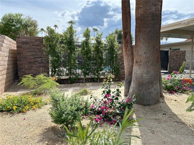 74443 Driftwood Drive 3, Palm Desert, CA 92260