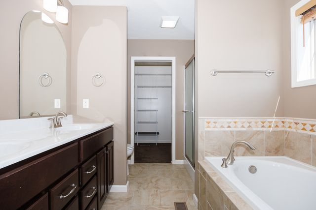 1714 Flagstone Drive, Normal, IL 61761