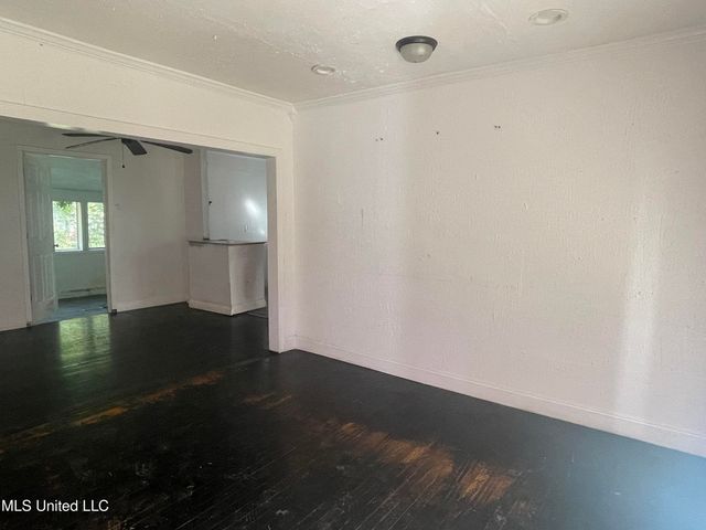 2826 Donaldson Drive, Jackson, MS 39212