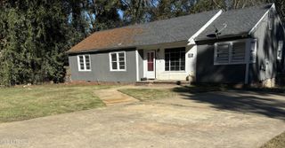 2826 Donaldson Drive, Jackson, MS 39212