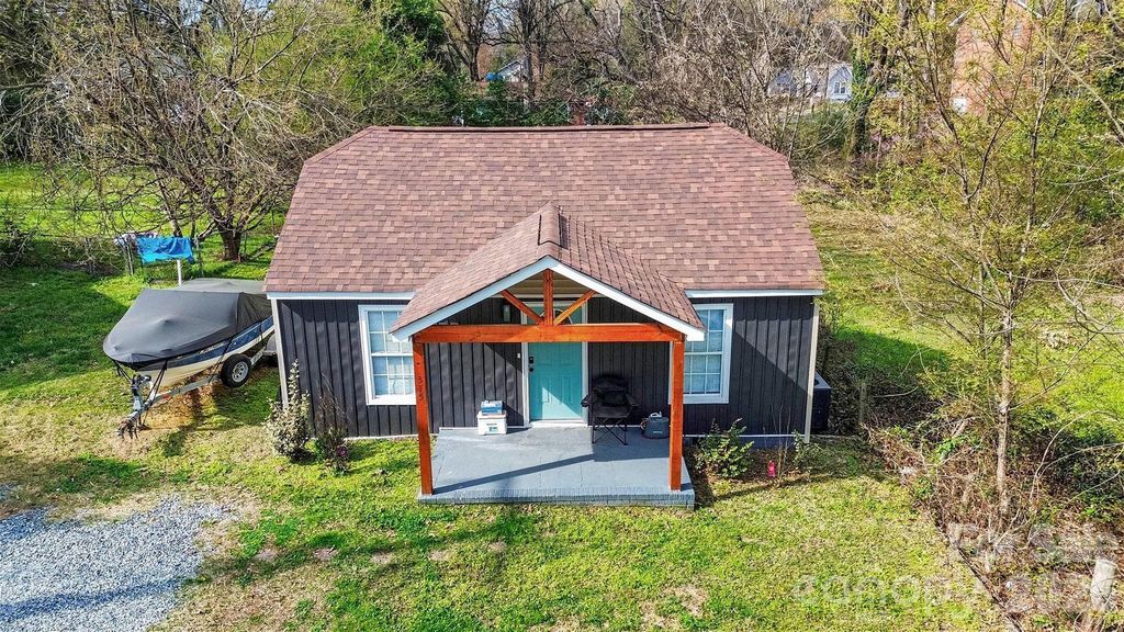 315 Pineview Street, Kannapolis, NC 28083