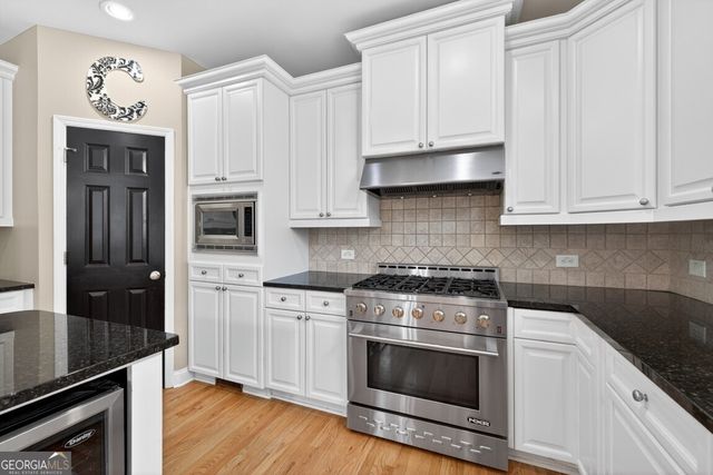 4207 Wyndam Hill Drive, Suwanee, GA 30024