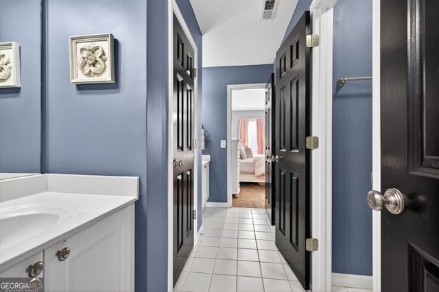 4207 Wyndam Hill Drive, Suwanee, GA 30024