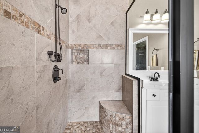 4207 Wyndam Hill Drive, Suwanee, GA 30024