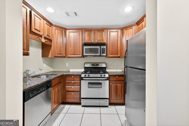 4207 Wyndam Hill Drive, Suwanee, GA 30024