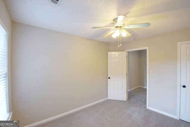 571 N Fairfield Drive, Peachtree City, GA 30269