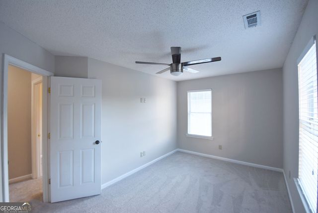 571 N Fairfield Drive, Peachtree City, GA 30269