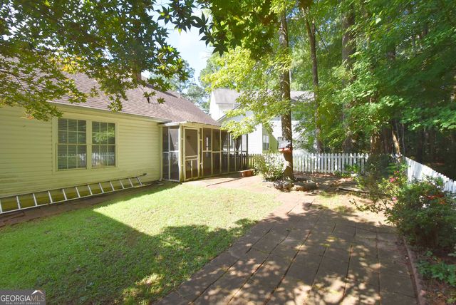 571 N Fairfield Drive, Peachtree City, GA 30269